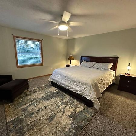 Inviting 3 Bed 2.5 Bath Townhome In Wadsworth Exteriör bild