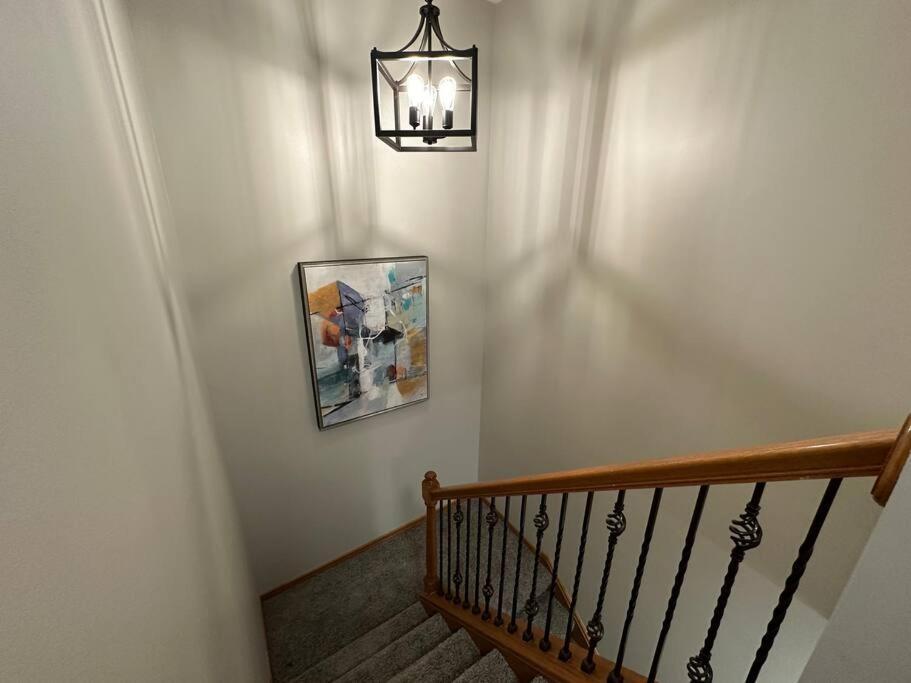 Inviting 3 Bed 2.5 Bath Townhome In Wadsworth Exteriör bild